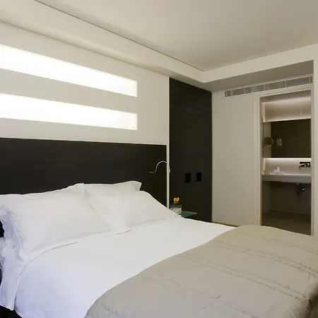 O&b Boutique Athens